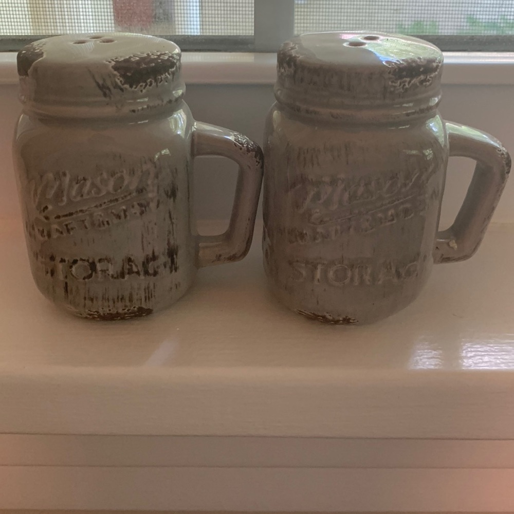 Mason Jar Salt and Pepper Shakers